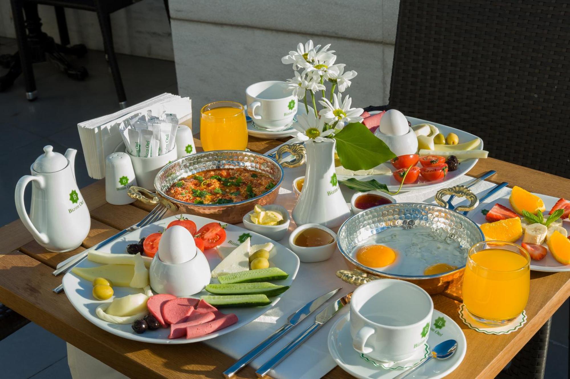 Bizim Hotel Istanbul Eksteriør billede